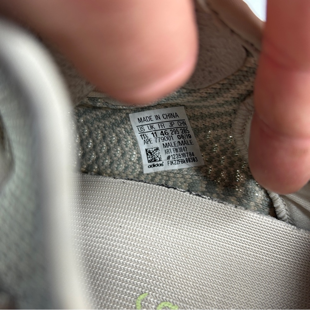 Adidas Yeezy Boost 350 V2 “Citrin Non-Reflective” 2023 - Picture 5 of 8